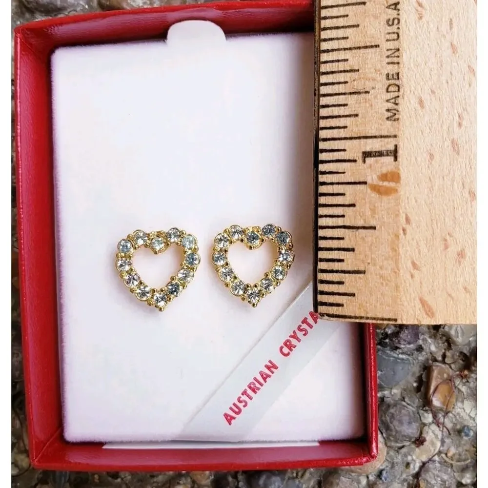 Unbranded vintage earrings